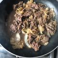杜蕙欣 的 不輸給吉野家的日式牛丼飯 cooksnap