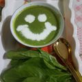 Mamta Roy का कुकस्नैप जब उन्होंने क्रीमी पालक सूप (Creamy palak soup recipe in Hindi) बनाया था।