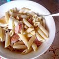 yujia's cooksnap of when they made 德式香腸通心粉沙拉.