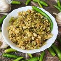 Mamta Dwivedi का कुकस्नैप जब उन्होंने हरी मिर्च लहसुन का ठेचा (Hari Mirch lahsun ka thecha recipe in Hindi) बनाया था।