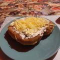 pangyal Cooksnap-ja, amikor elkészítette a(z) Sajtos tejfölös fokhagymás lángos 👻 receptet.