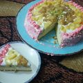 صورة من عاشقة الورد...، شاركها بعد تجربة وصفة كيكة الليمون طعم رووعة خيااااااال ☺ 😋 😋