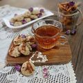 کوک اسنپ مهدیه کولیوند بعد از امتحان کردن کوکی جو دوسر با میوه های خشک.
