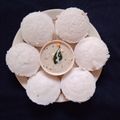 Pooja Vora's cooksnap of when they made ઇડલી વીથ નાળિયેરની ચટણી (idli with Chutney recipe in Gujarati).