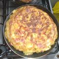 El cooksnap de Egrysett Lucas cuando hizo Tortilla de papas con salchichas 😋 Súper FÁCIL.