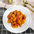 Cooksnap dari Rahimi Castleville untuk resep Sambal goreng kentang dan bola-bola daging