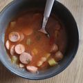 Cooksnap Aśka z czasów, kiedy przygotował Zupa parówkowa.