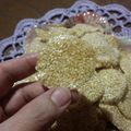کوک اسنپ Leily بعد از امتحان کردن سوهان عسلی کنجدی.