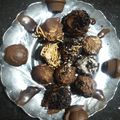 Falguni Solanki's cooksnap of when they made ચોકલેટ બોલ્સ (Chocolate Balls Recipe In GujaratI).