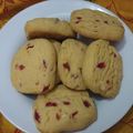 Ananya का कुकस्नैप जब उन्होंने होम मेड व्हीट बिस्कुट (Home made wheat biscuit recipe in hindi) बनाया था।