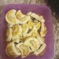 Cooksnap dari Gusti Antung Kardyasanti untuk resep Cookies Kacang Mede (Chasew Nut Cookies) Oven Tangkring