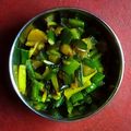 Amisha's cooksnap of when they made পেঁয়াজকলি ভাজা (Peyajkoli bhaja recipe in Bengali).