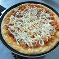 Cooksnap dari Liah untuk resep Pizza teflon empuk