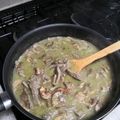 El cooksnap de Victor Delgadillo Rosete cuando hizo Bistec en salsa verde con champiñones.
