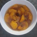 El cooksnap de Becky cuando hizo Melocotones al almíbar de romero.