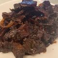 Cooksnap HIDAYAH MAKSOM semasa beliau membuat Daging kicap black paper.