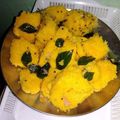 Priyanka Shrivastava का कुकस्नैप जब उन्होंने नायलॉन ढोकला (Nylon dhokla recipe in Hindi) बनाया था।