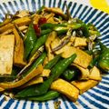momo 的 糯米椒炒丁香魚豆乾 cooksnap