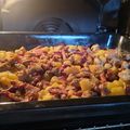 Szabina Bíró Cooksnap-ja, amikor elkészítette a(z) Kolbászos csirkemell sütőben receptet.