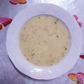El cooksnap de ISA cuando hizo Sopa de ajo con fideos.