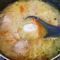 El cooksnap de Ricardo cuando hizo Consomé de pollo clásico (levanta muertos).