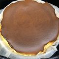 รูป Cooksnap ของ NP Sup เมื่อเขาทำ Basque Burnt Cheesecake Keto ชีสเค้กหน้าไหม้ ทำง่ายมาก ไร้แป้ง