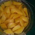Dévai Annamária Cooksnap-ja, amikor elkészítette a(z) Birsalma kompót "mert apa azt kérte" receptet.