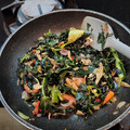 Cooksnap dari Raya Susetyo untuk resep TUMIS DAUN PEPAYA DAN TERI, ga pahit