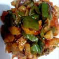 Anupama Maheshwari का कुकस्नैप जब उन्होंने शिमलामिर्च आलू की सब्जी (shimla mirch aloo ki sabzi recipe in Hindi) बनाया था।