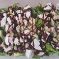 Cooksnap από Dimitra Kontonikolaou στη συνταγή Εύκολη σαλάτα μαρούλι καρύδι μήλο αβοκάντο γκράνμπερυς δαμάσκηνα και ανθότυρο