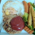 รูป Cooksnap ของ Hathaiphat Limcharoen เมื่อเขาทำ 《ハンバーグ》เนื้อหมูแฮมเบิร์ก