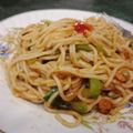 Zobia Sajjad's cooksnap of when they made Easy_CHIKEN_Chow_Mein.