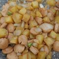 Cooksnap dari Yulia Achmad untuk resep Tumis Kentang dan Sosis | Menu 2 Bahan