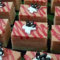 Cooksnap dari Tria Elvia untuk resep Bolu Kukus Pink Putih Telur