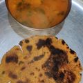 Reba Mittal का कुकस्नैप जब उन्होंने मक्का मेथी का पराठा (makka methi ks paratha recipe in Hindi) बनाया था।