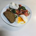Nagy Katalin Cooksnap-ja, amikor elkészítette a(z) Buggyantott tojás receptet.