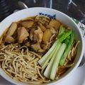 Cooksnap Erin Naomei semasa beliau membuat 🇨🇳 SIZZLING YEE MEE.