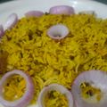 Deepika Arora का कुकस्नैप जब उन्होंने काली उड़द दाल खिचड़ी (kali urad dal ki khichdi recipe in Hindi) बनाया था।