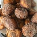 quizzilas's cooksnap of when they made Deep Fried Cinnamon Crescents.