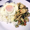 รูป Cooksnap ของ Freeform Stay Alive เมื่อเขาทำ ผัดกะเพรากุ้งหมูสับ