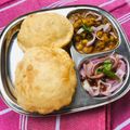 Charanjeet kaur का कुकस्नैप जब उन्होंने पंजाबी छोले भटूरे (Punjabi chole bhature recipe in Hindi) बनाया था।