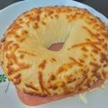 Ben's Living Channel 的 貝果青醬火腿玉米蛋 cooksnap