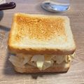 El cooksnap de Débora Cantero Martínez cuando hizo Sándwich vegetariano: Col, cebolla y huevo.