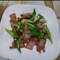 潘俊霖的(簡單料理) 的 臘肉炒蒜苗 cooksnap