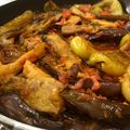 Cooksnap από Eirinaki στη συνταγή Μελιτζάνες και πιπέρια τηγανητά με σάλτσα ντομάτας