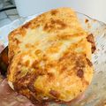 Cooksnap dari Titis Natalia untuk resep Martabak isi telor dan kornet