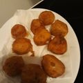 El cooksnap de marcos pichardo cuando hizo Bolitas de patatas y queso rallado.