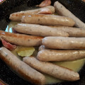 El cooksnap de Marta GC cuando hizo Salchichas cocidas con vino patatas fritas y huevo frito.
