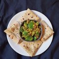 Keshma Raichura's cooksnap of when they made ડુંગળી કેપ્સિકમ નું શાક અને જુવાર રોટલા (Dungli Capsicum Shak Jowar Rotla Recipe In Gujarati).