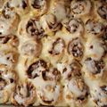 casanders's cooksnap of when they made Cinnamon rolls.